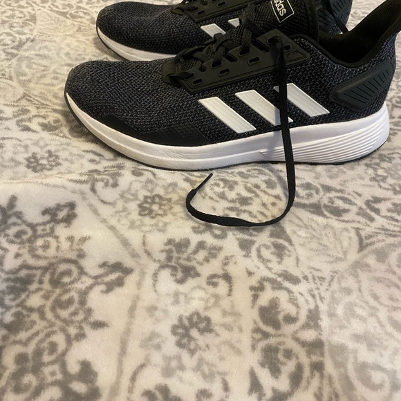 New - Picture 2 of 3